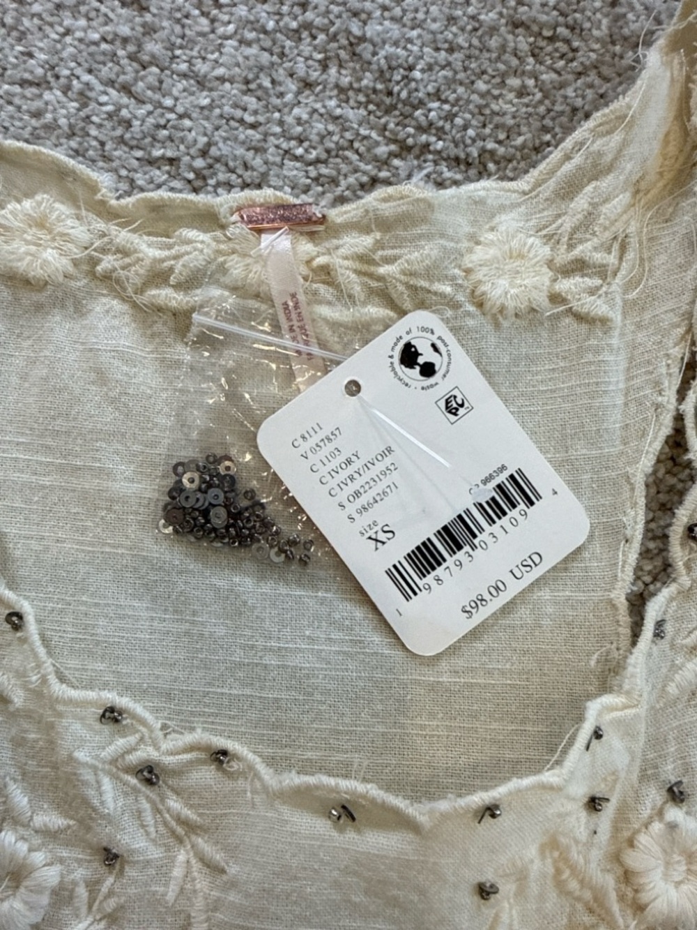 Free People Ivory Boho Tunic Top XS NWT Lace Embroidered Flowy Tank Blouse - Picture 5 of 6